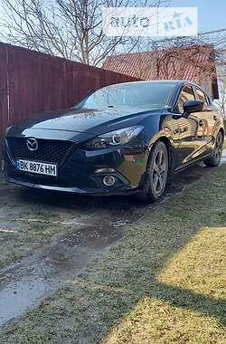 Mazda 3  2016