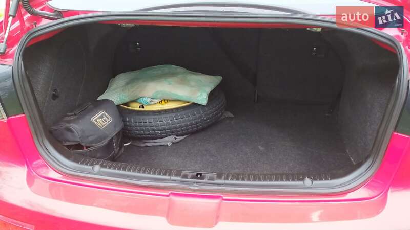 Седан Mazda 3 2006 в Каменском фото 11 Седан Mazda 3 2006 в Каменском