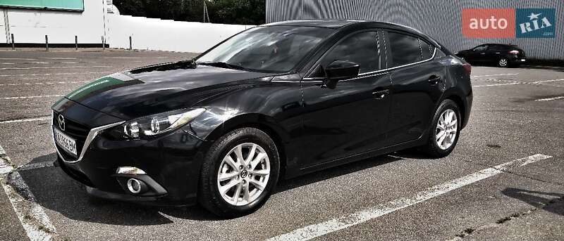Седан Mazda 3 2015 в Одесі