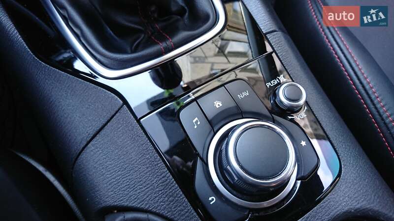 Седан Mazda 3 2015 в Одесі