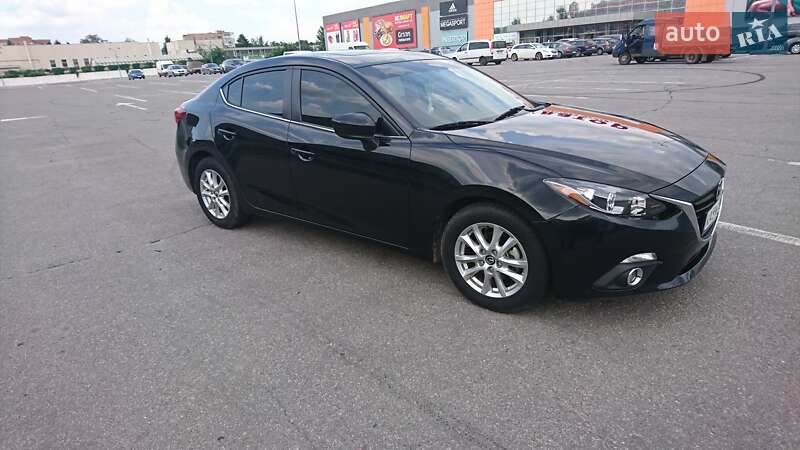 Седан Mazda 3 2015 в Одесі