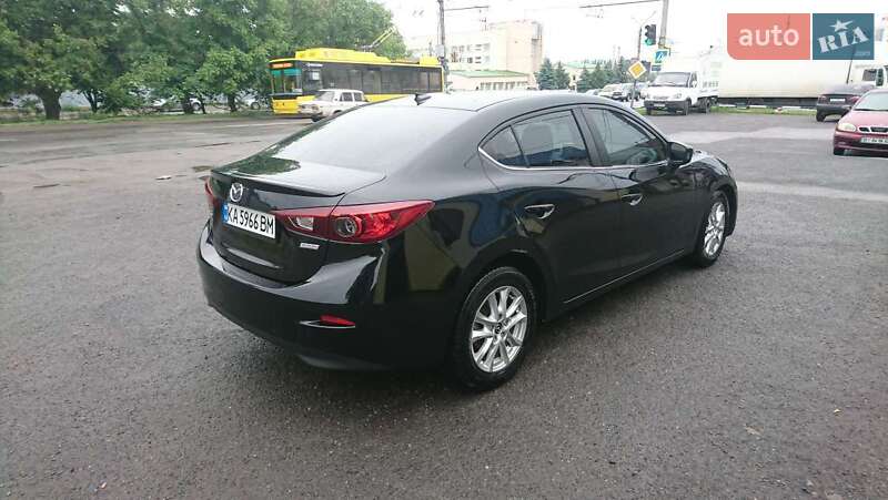 Седан Mazda 3 2015 в Одесі