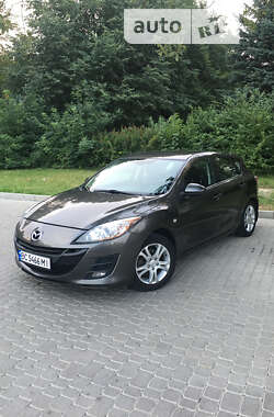 Mazda 3  2009