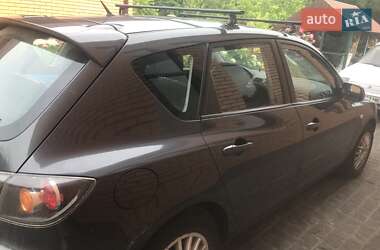 Mazda 3  2005