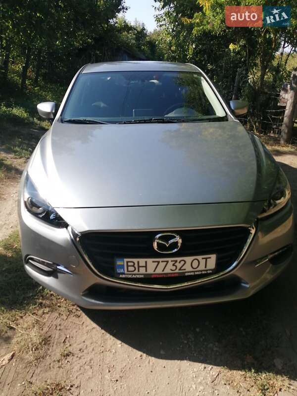 Mazda 3 2016