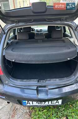 Хетчбек Mazda 3 2004 в Косові фото 2 Хетчбек Mazda 3 2004 в Косові
