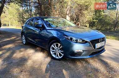 Mazda 3  2016