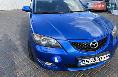 Mazda 3  2005