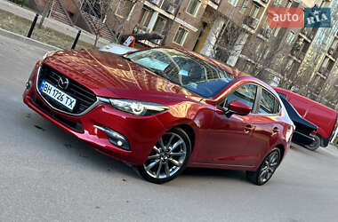 Mazda 3  2018
