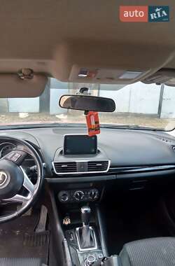 Mazda 3  2014