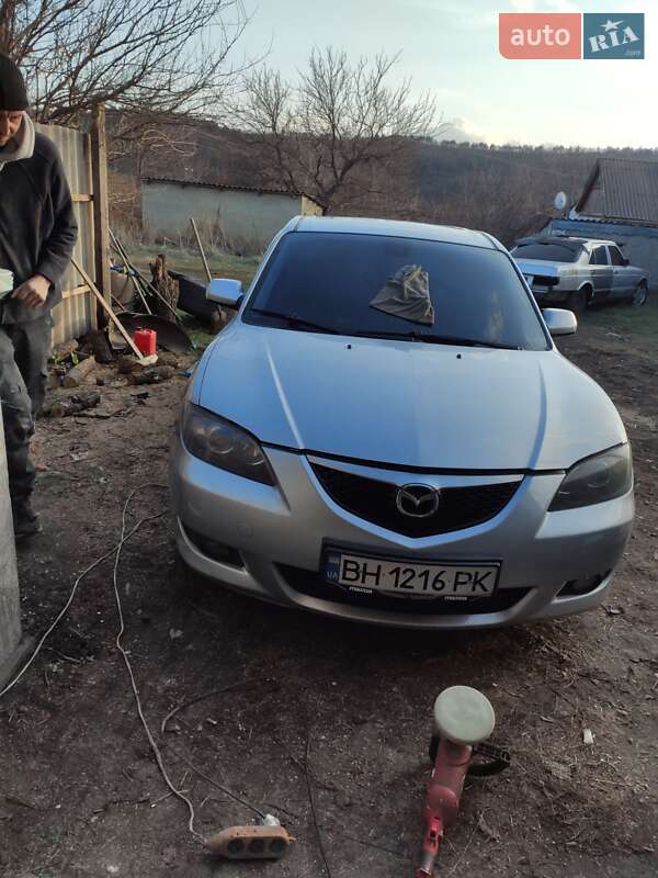 Mazda 3 2004