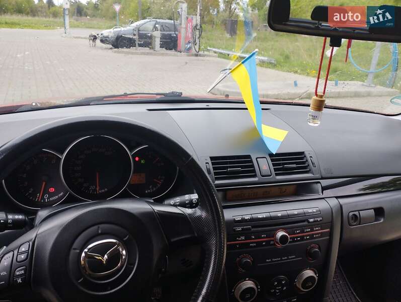 Хетчбек Mazda 3 2004 в Львові