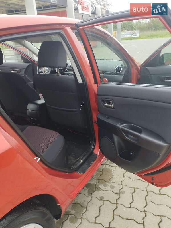 Хетчбек Mazda 3 2004 в Львові