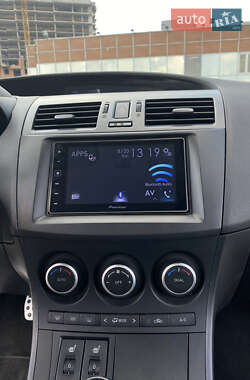 Хетчбек Mazda 3 2012 в Києві