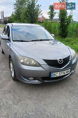 Mazda 3  2005