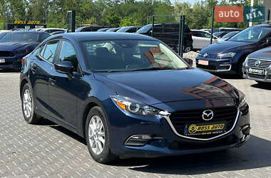 Mazda 3  2018