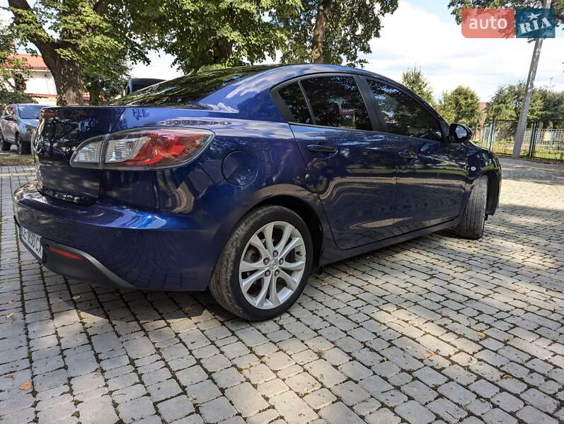 Седан Mazda 3 2009 в Сокирянах