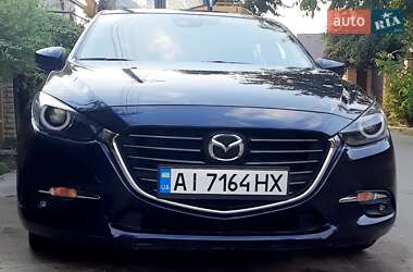 Mazda 3  2018