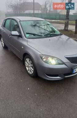 Mazda 3  2005