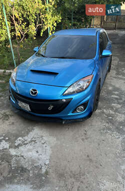 Mazda 3  2010