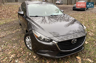 Mazda 3  2016