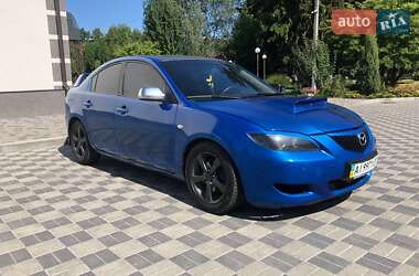 Mazda 3  2005