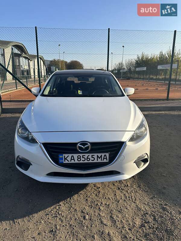 Хетчбек Mazda 3 2015 в Києві