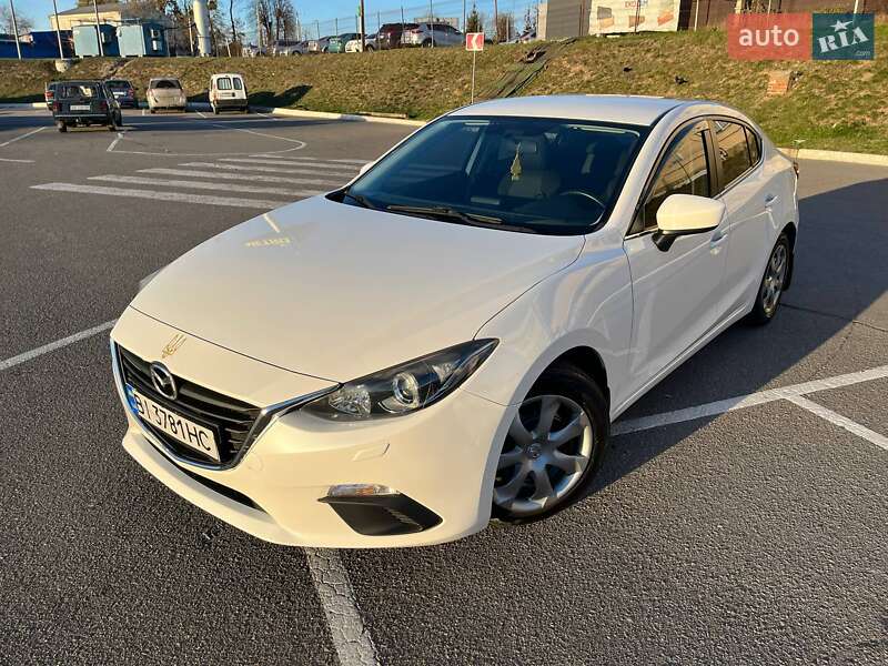 Седан Mazda 3 2014 в Вінниці