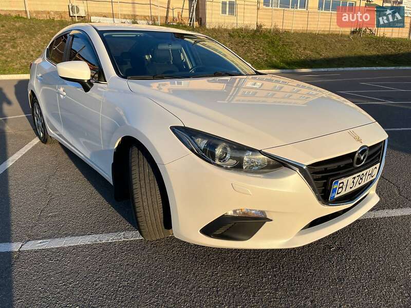 Седан Mazda 3 2014 в Вінниці
