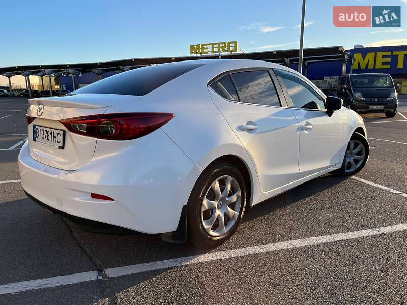 Седан Mazda 3 2014 в Вінниці