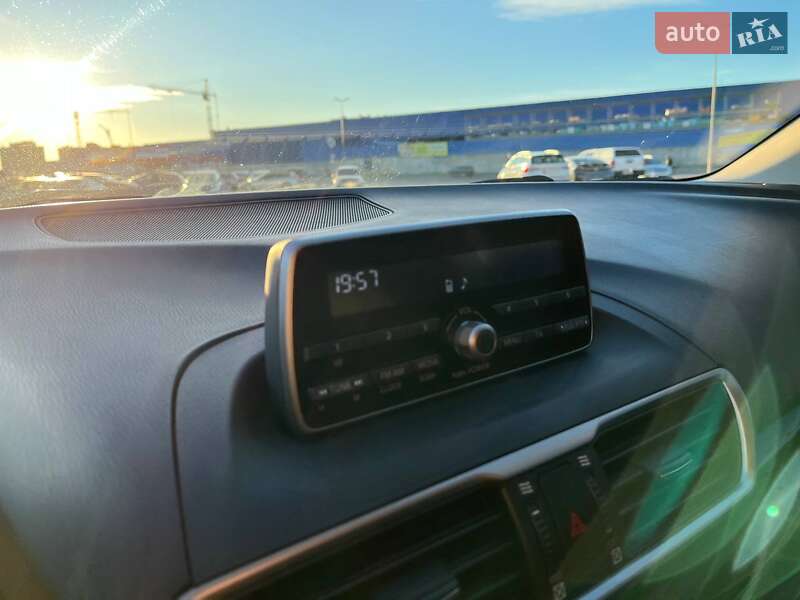 Седан Mazda 3 2014 в Вінниці