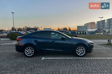 Mazda 3  2016