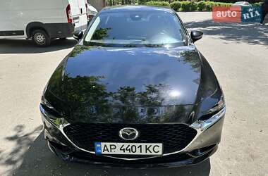 Mazda 3  2018