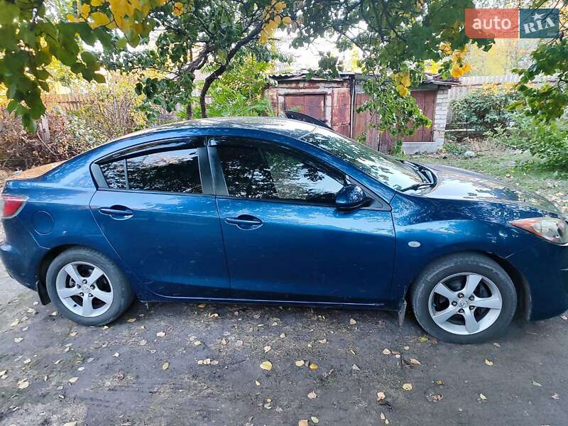 Седан Mazda 3 2010 в Жмеринке фото 3 Седан Mazda 3 2010 в Жмеринке
