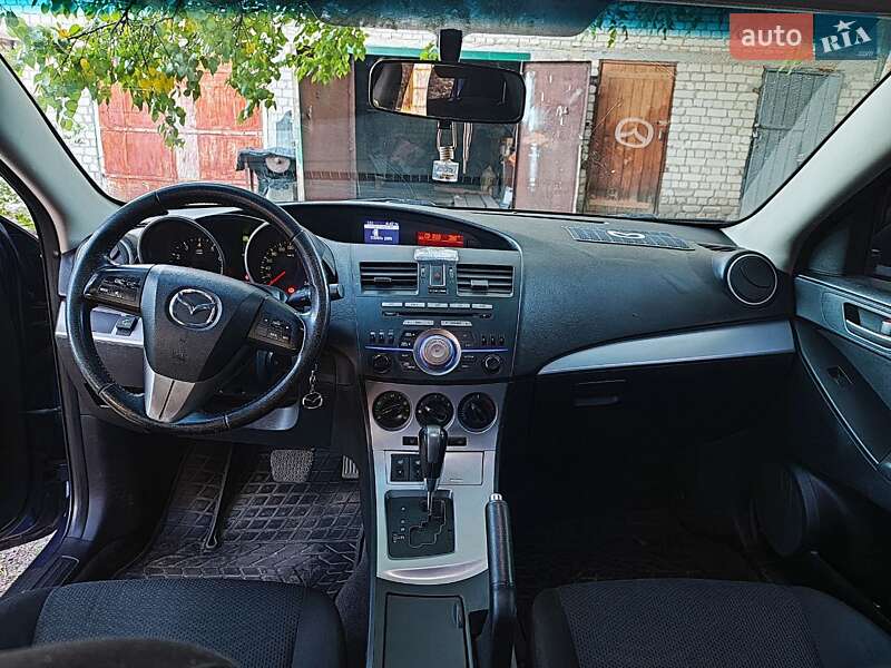 Седан Mazda 3 2010 в Жмеринке фото 5 Седан Mazda 3 2010 в Жмеринке