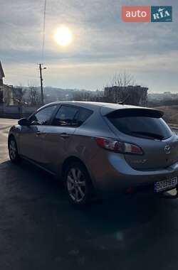 Mazda 3  2009