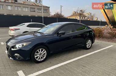 Mazda 3  2015