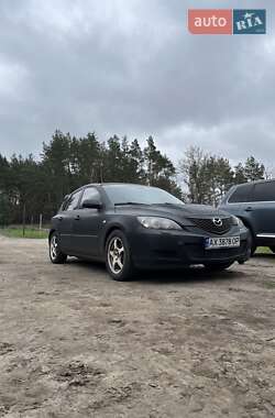 Mazda 3  2005
