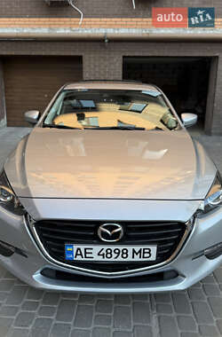 Mazda 3  2016