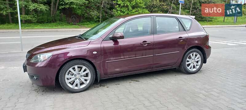Хэтчбек Mazda 3 2008 в Киеве