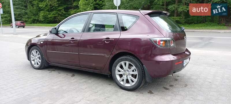 Хэтчбек Mazda 3 2008 в Киеве