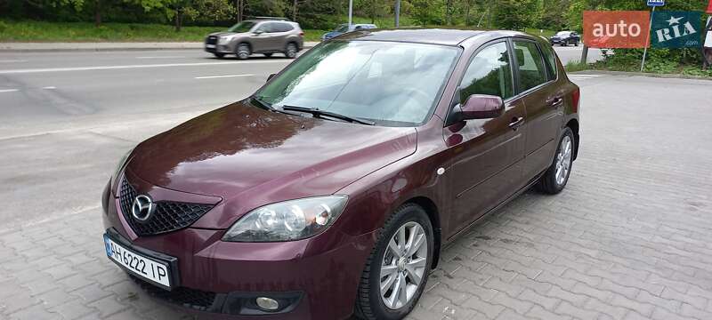 Хэтчбек Mazda 3 2008 в Киеве
