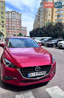 Mazda 3  2017
