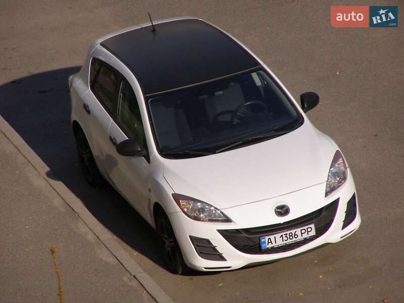 Хэтчбек Mazda 3 2010 в Черкассах фото Хэтчбек Mazda 3 2010 в Черкассах