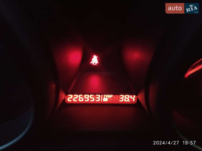 Хэтчбек Mazda 3 2010 в Черкассах фото 10 Хэтчбек Mazda 3 2010 в Черкассах