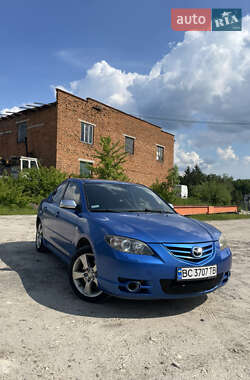Mazda 3  2004