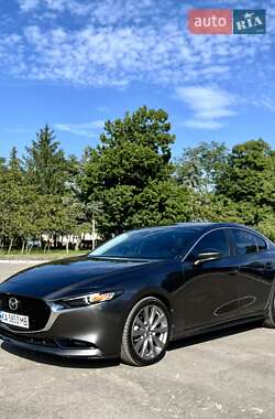 Mazda 3  2019