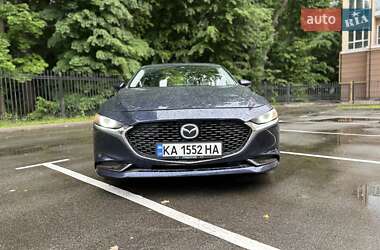 Mazda 3  2019