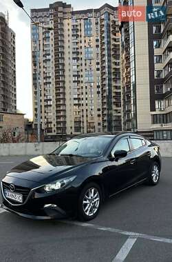 Mazda 3  2016