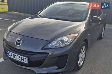 Mazda 3  2012